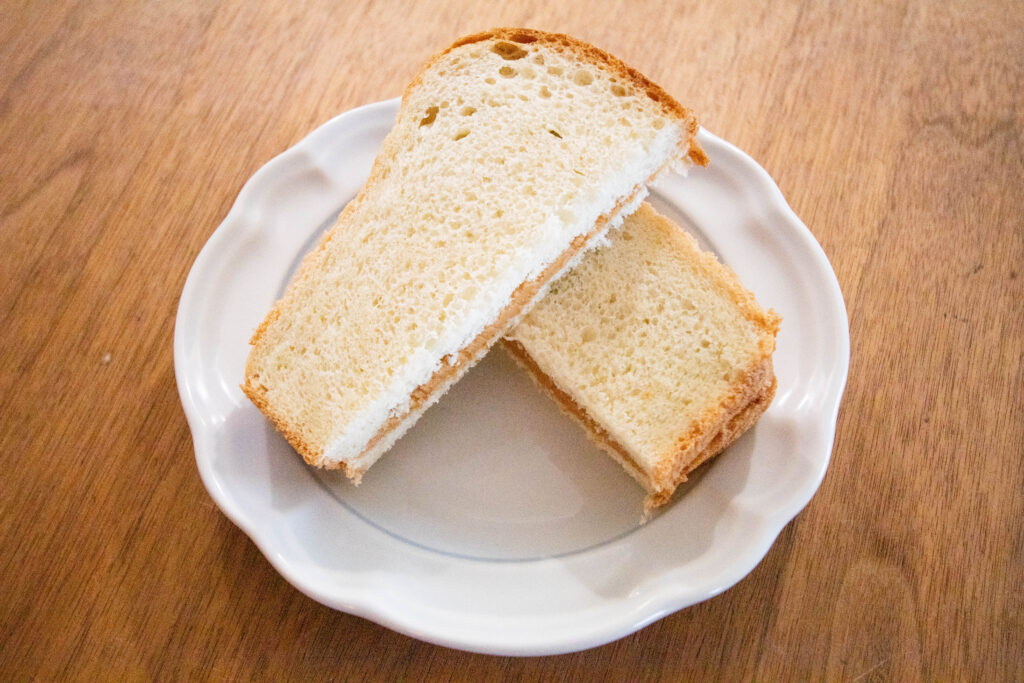 peanutbutter sandwich on homemade sandwich bread on plate